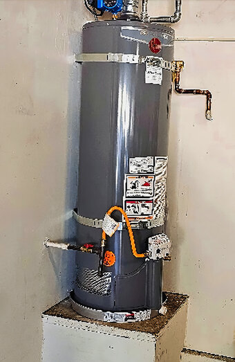 https://tappinghotwater.com.au/uploads/2025/06/electric-hot-water-system-97870.jpg