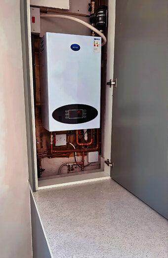 https://tappinghotwater.com.au/uploads/2025/06/instant-hot-water-systems-44293.jpg
